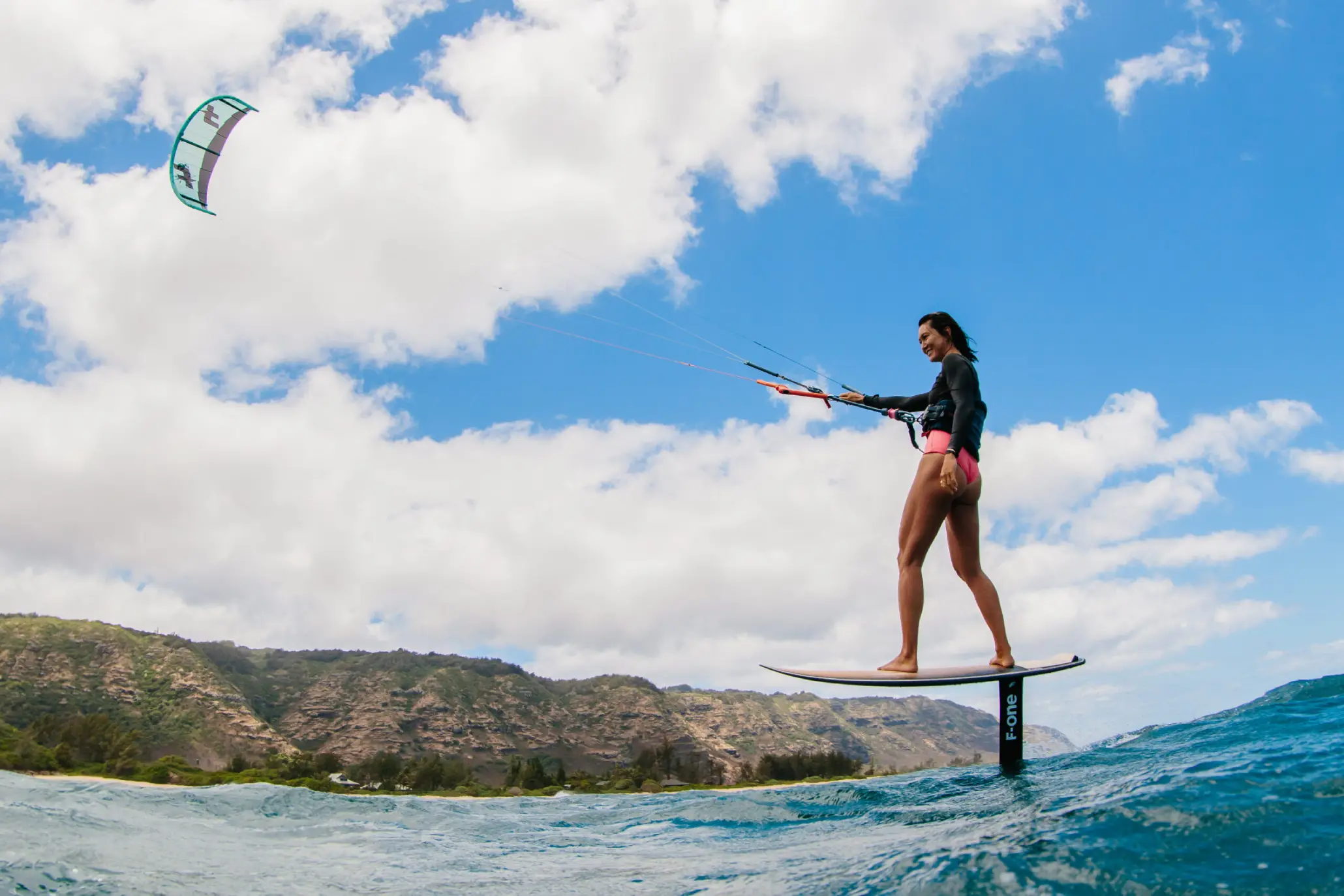 Elevate Surf, votre Wingfoil & Kitesurf Shop à Neuchâtel.