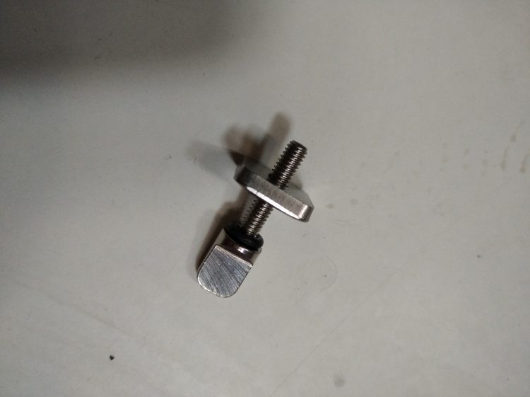Slingshot Tooless SUP Fin Hardware